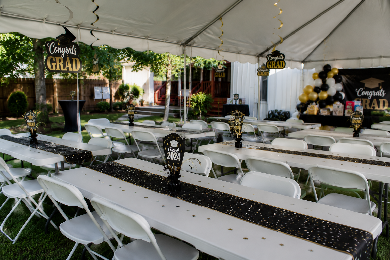 Graduation Table Setup